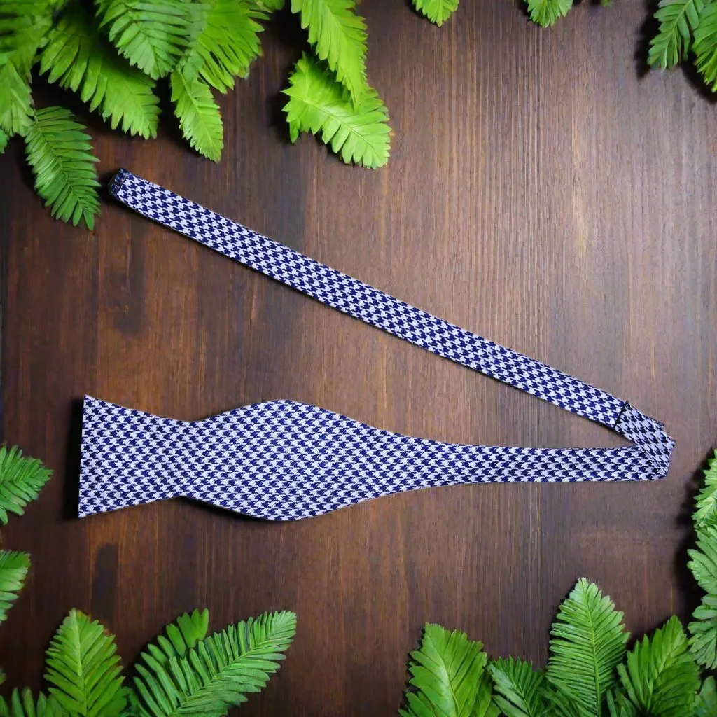 Bull Run Bow Tie