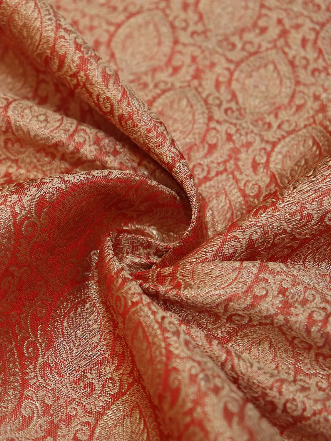 Exquisite Red Banarasi Brocade Silk Fabric for Elegant Attire ( 1 Mtr )